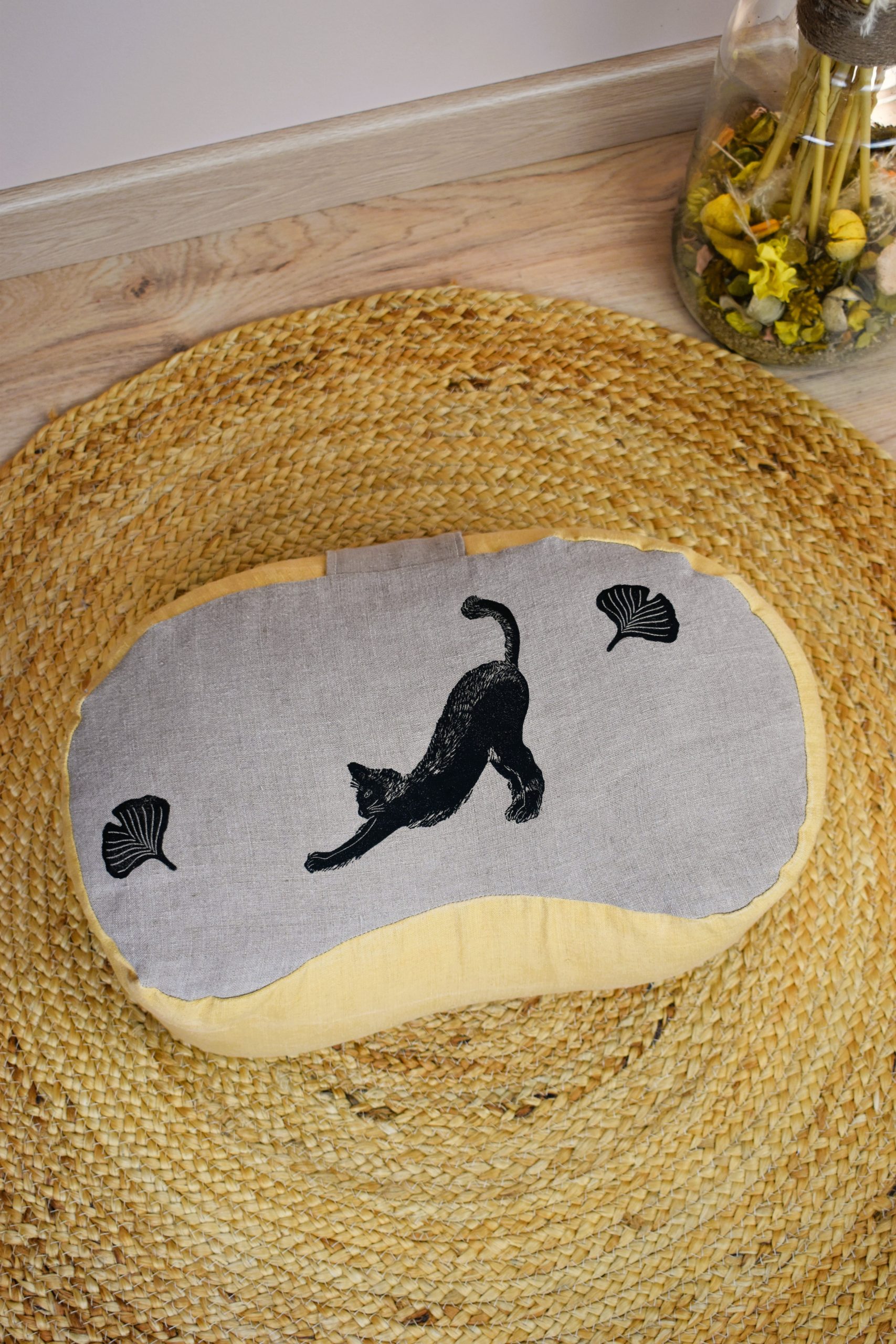 Demi lune coussin écologique yoga méditation relaxation confort